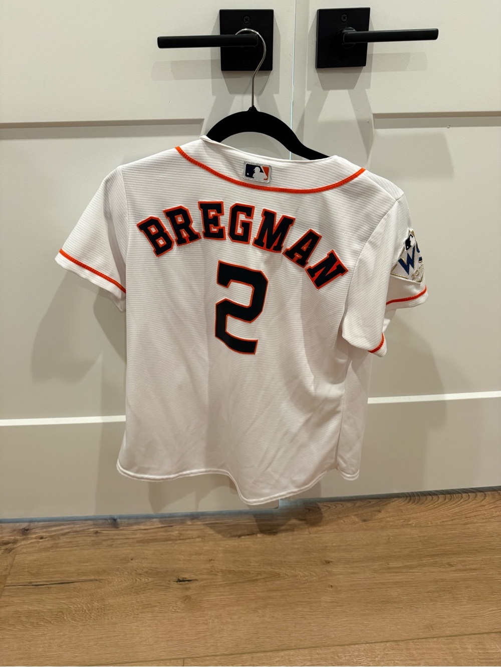 Women’s Astros jersey